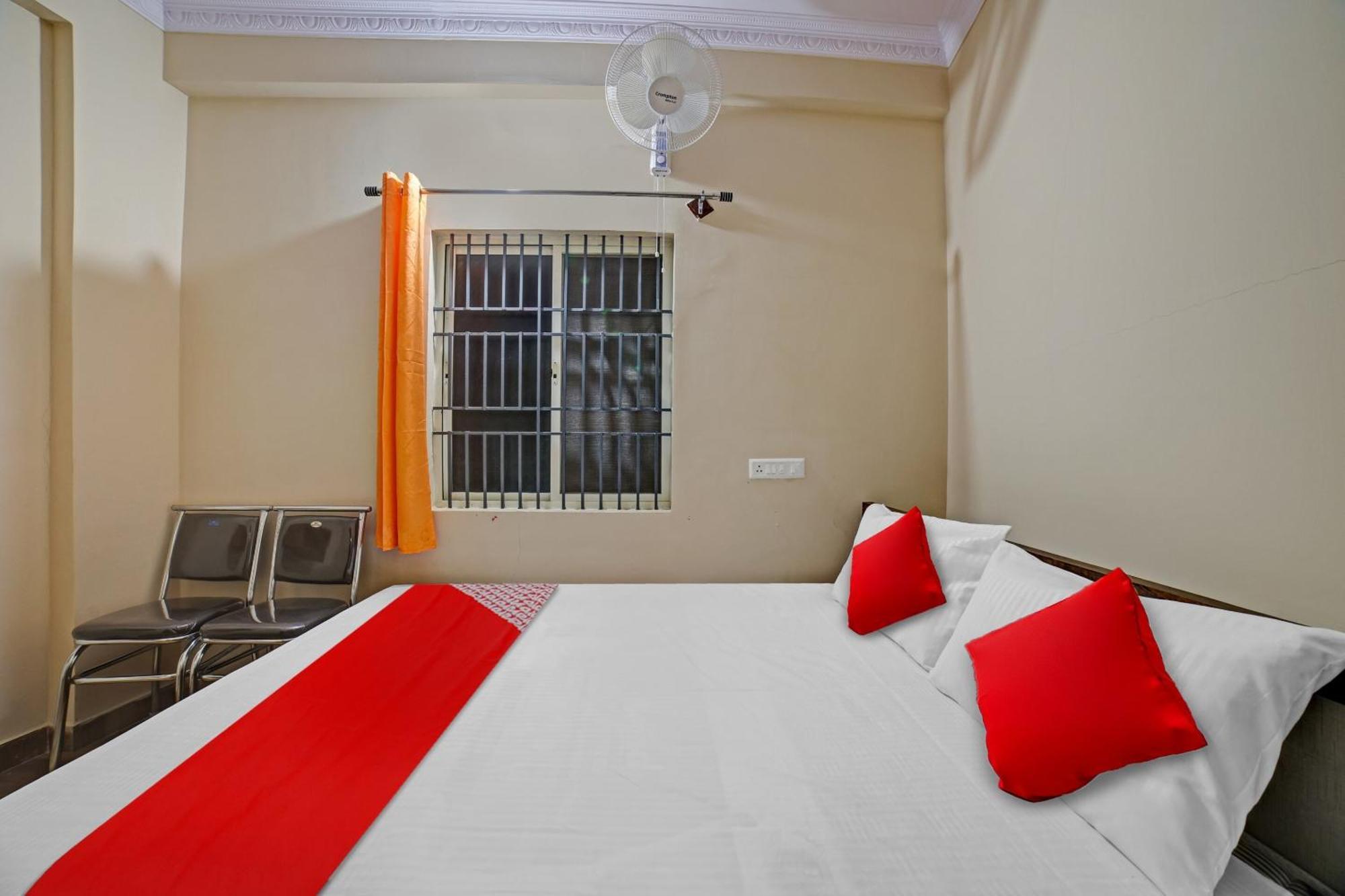 Spot On 81074 Sk Lodge Bangalore Eksteriør bilde